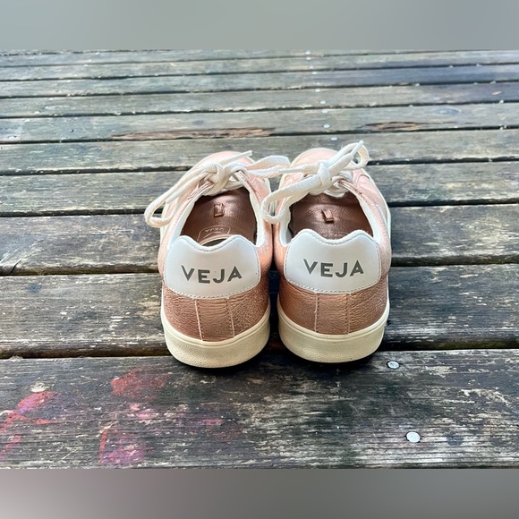 Anthropologie VEJA Rose Gold Metallic Esplar Sneakers - Picture 6 of 12
